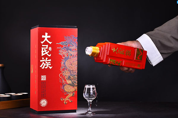 吃燒烤能喝白酒嗎？最好是不要喝白酒