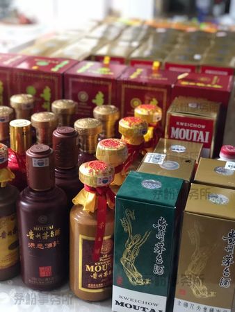 中價(jià)位白酒推薦(中等價(jià)位的白酒有什么牌子的好)