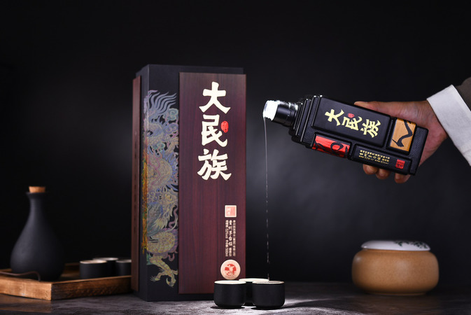 白酒年份長(zhǎng)的酒什么好(白酒年份酒)