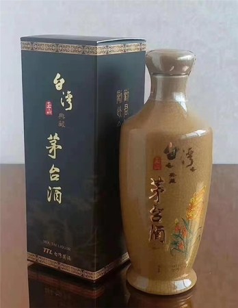 42度白瓷瓶景陽(yáng)春價(jià)格(景陽(yáng)春白色瓷瓶?jī)r(jià)格)