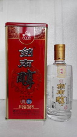 52度劍南醇精釀酒價(jià)格(劍南醇52度濃香型白酒價(jià)格)