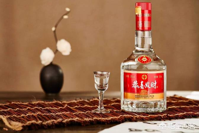 五十年五糧液酒價(jià)格是多少錢一瓶(五十年的五糧液多少錢一瓶)