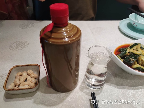 哪個牌子的白酒可以窖藏(適合窖藏的白酒)