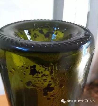 葡萄酒為 什么有沉淀物,葡萄酒中的沉淀物是什么